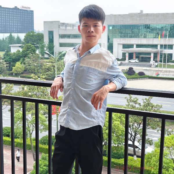 湖南28岁单身帅哥真诚找对象-北海征婚相亲网